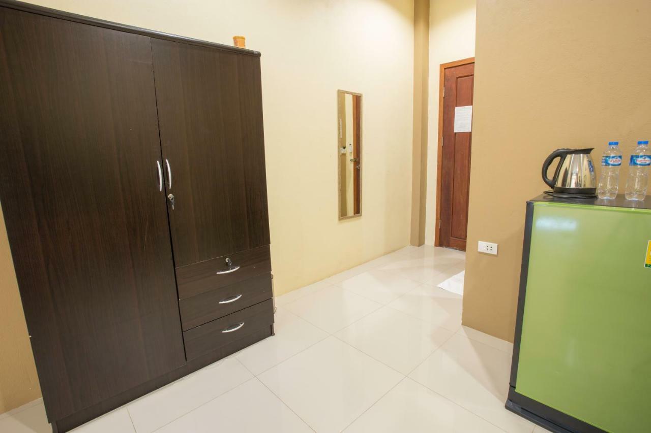 Aura Residence Саванакет Екстериор снимка